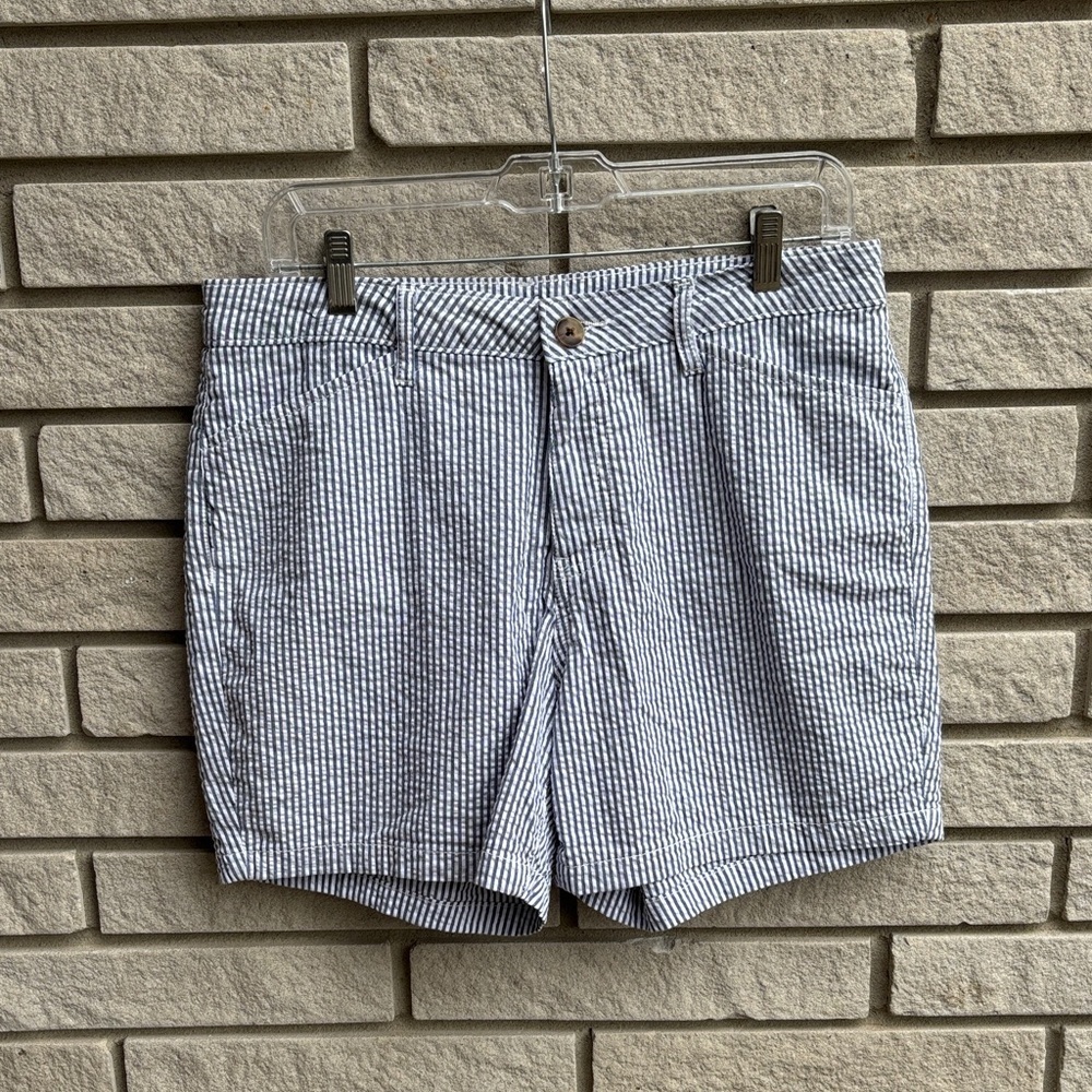 St. John's Bay 5" Shorts Seersucker Striped Cotton/Spandex Size 10